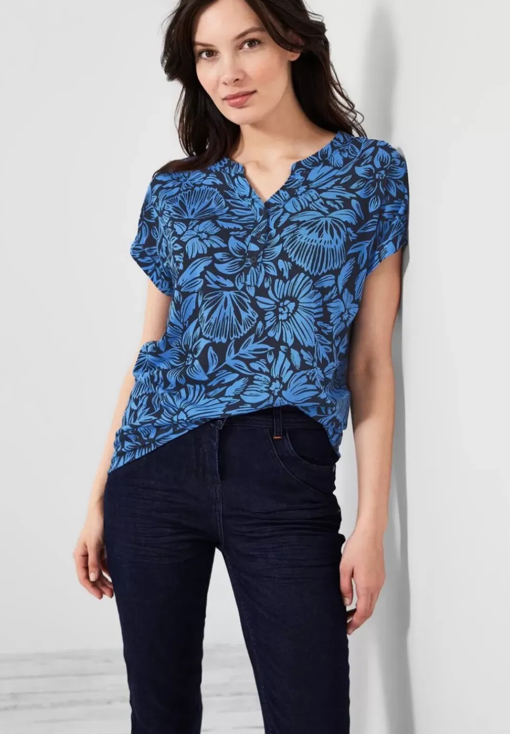 T-Shirt Mit Blumenmuster
