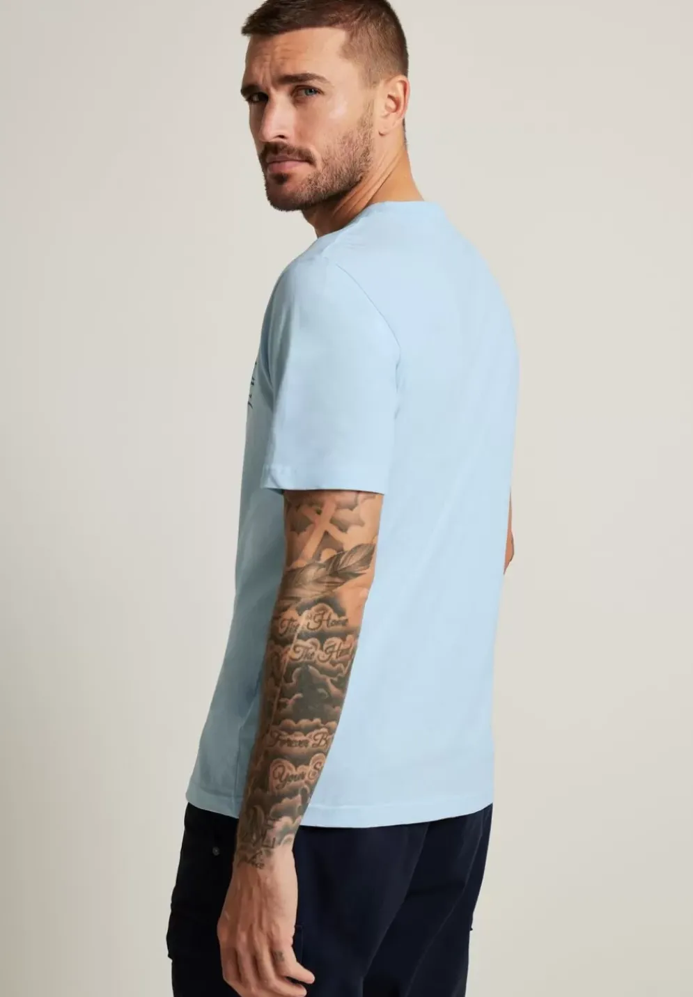 T-Shirt Mit Brustprint