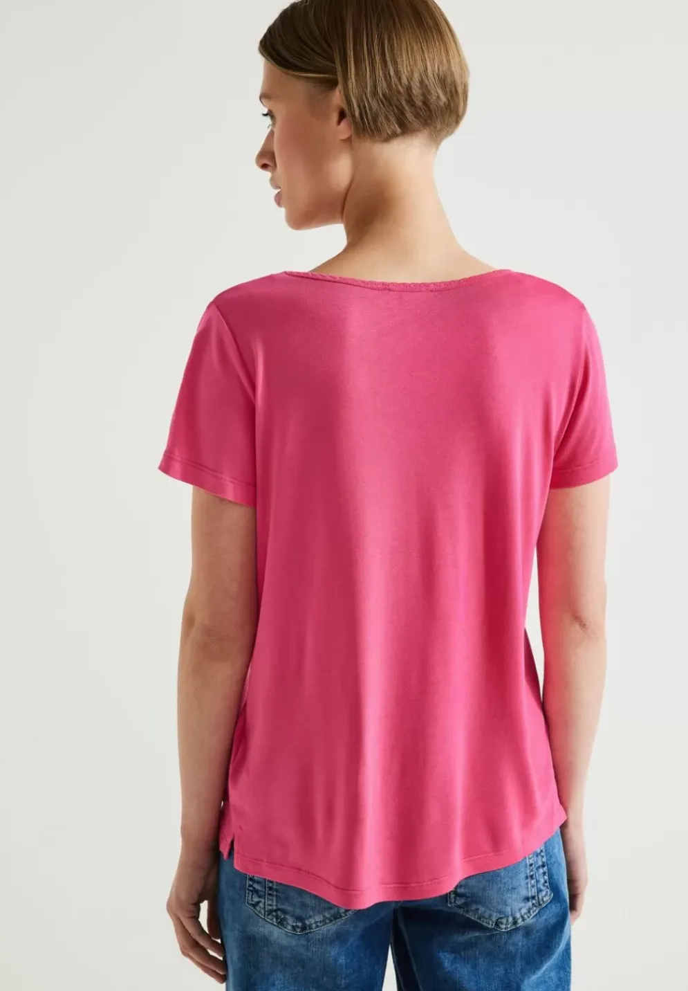T-Shirt Mit Dekotape