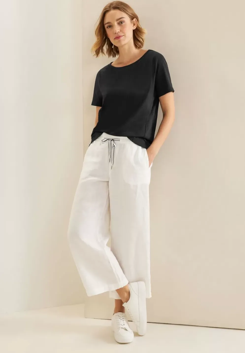 T-Shirt Mit Hakel Tapedetail