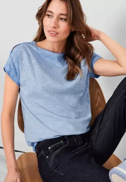 T-Shirt Mit Knopfdessin