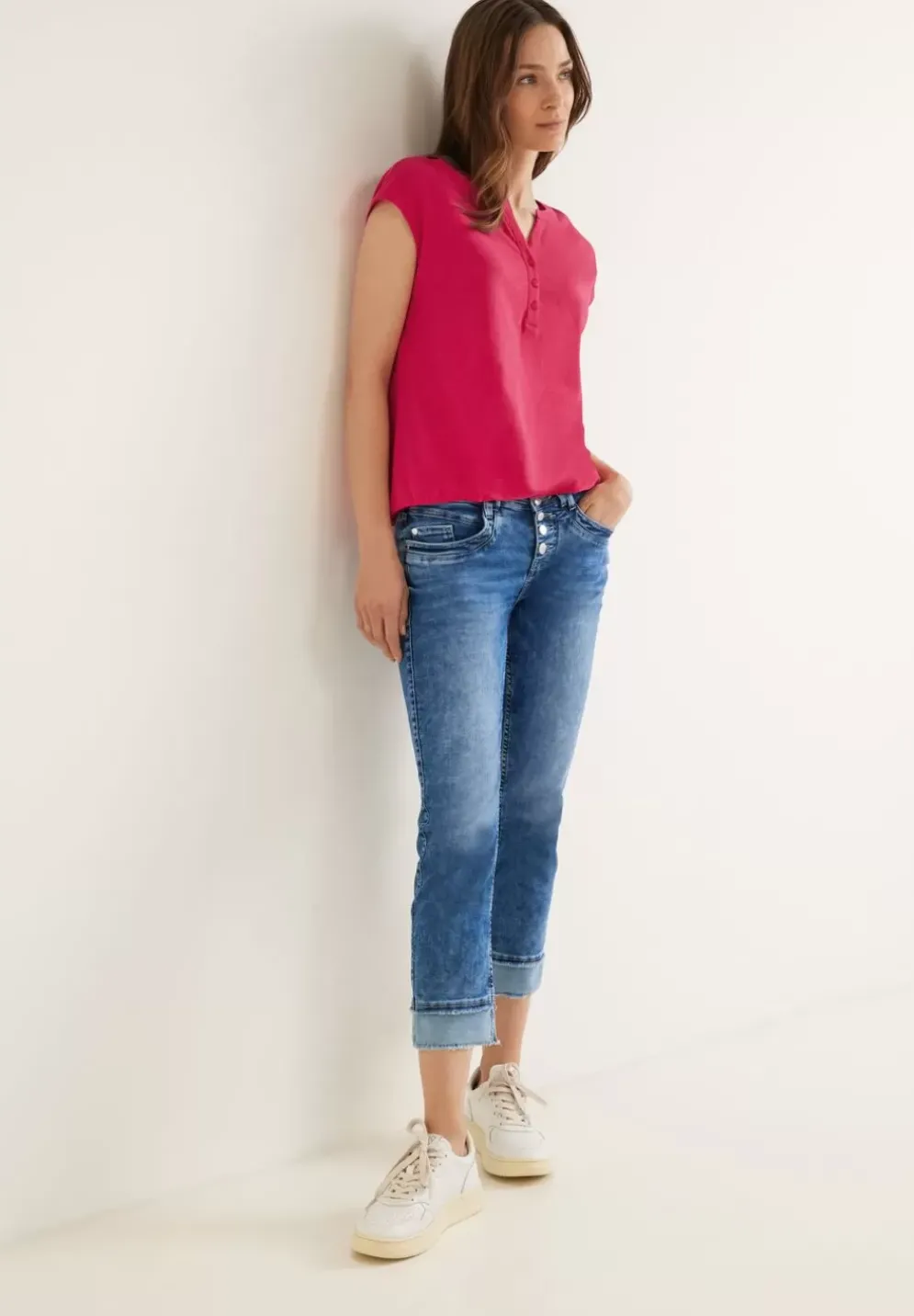 T-Shirt Mit Knopfleiste