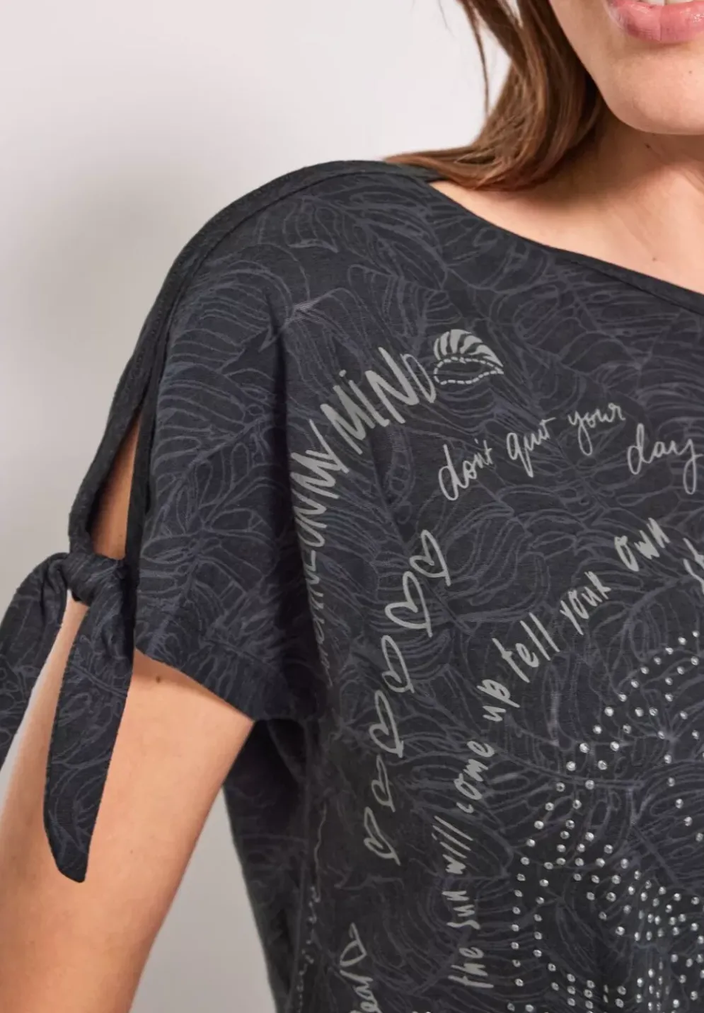 T-Shirt Mit Knotendetail