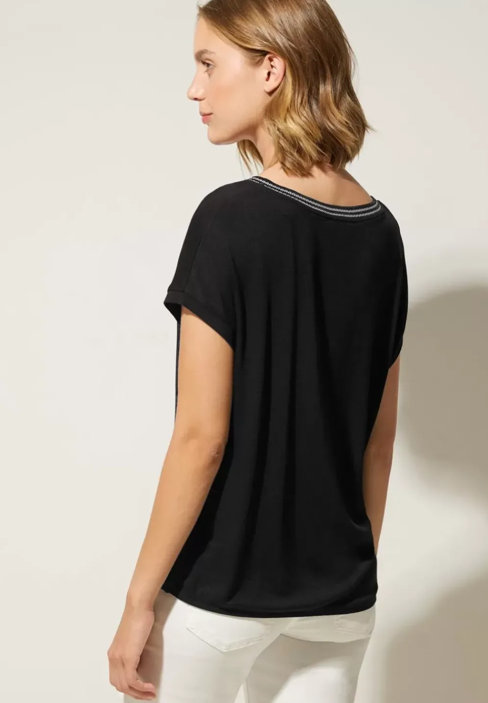T-Shirt Mit Kontrasttape