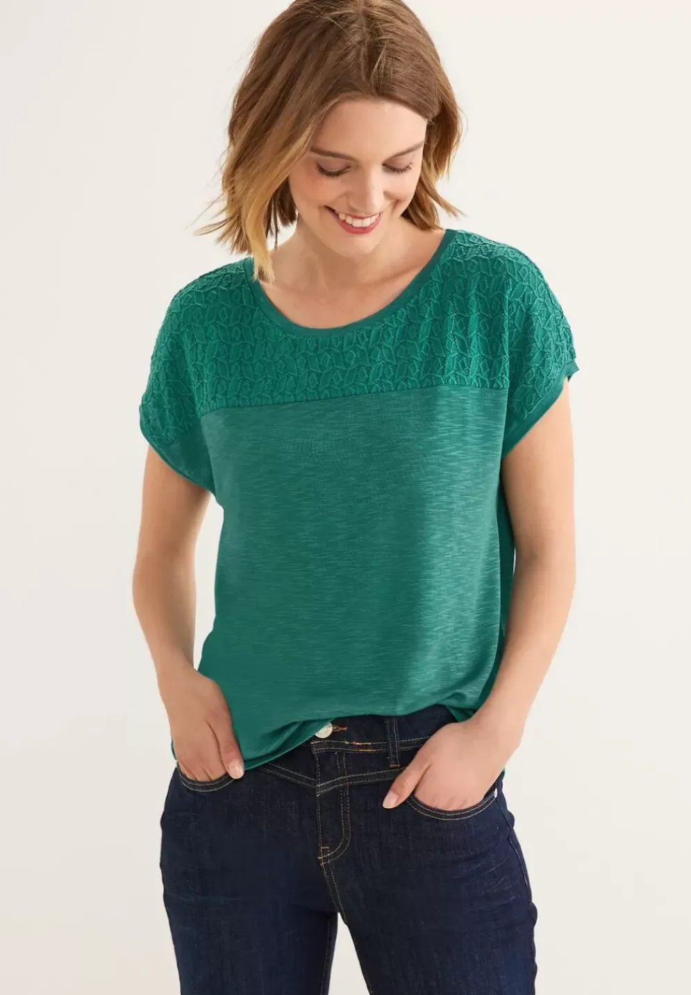 T-Shirt Mit Spitzendetails