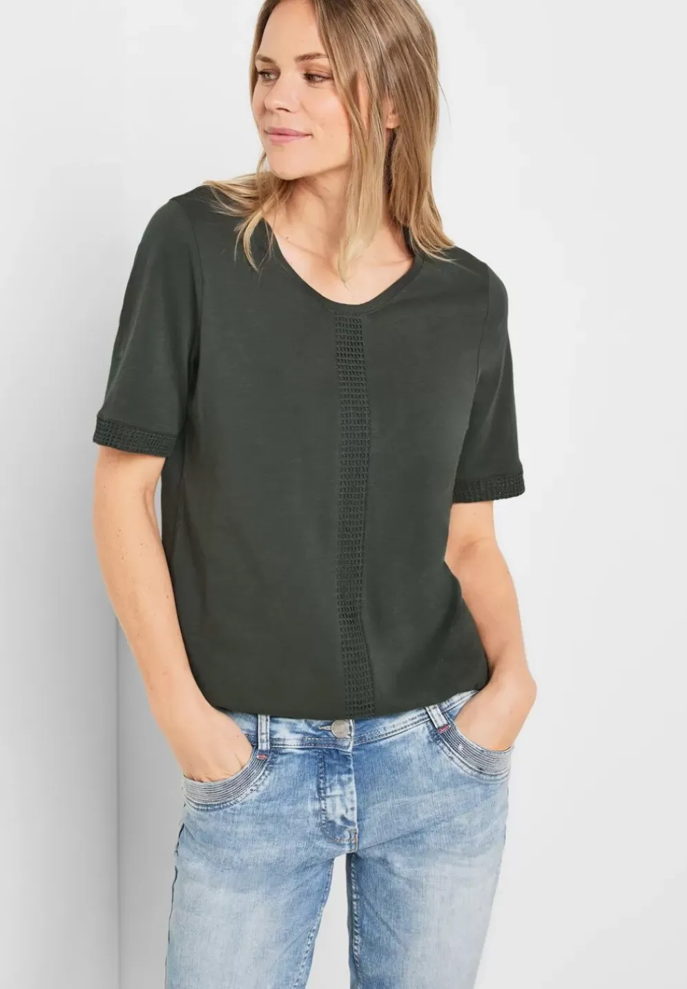 T-Shirt Mit Spitzeneinsatzen