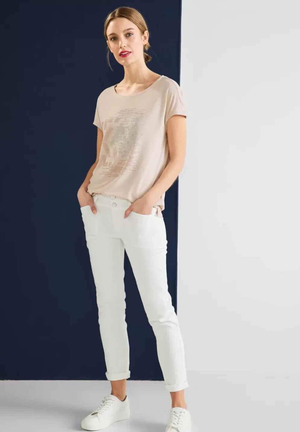 T-Shirt Mit Steinchendetails