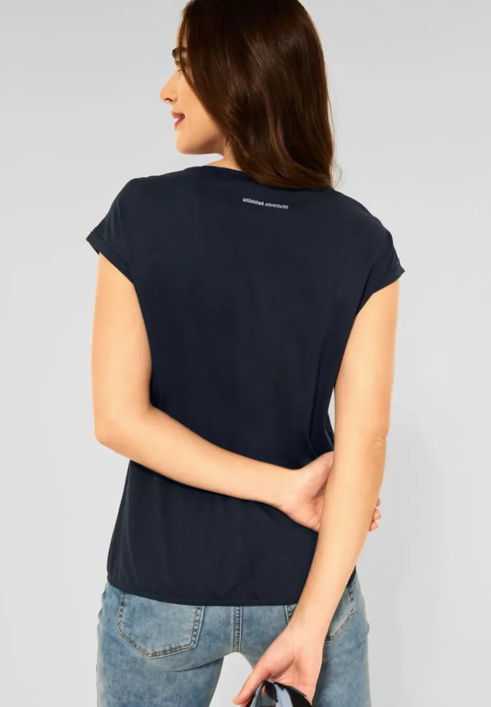 T-Shirt Mit Stickerei