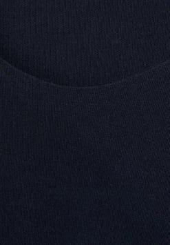 T-Shirt Mit V-Ausschnitt