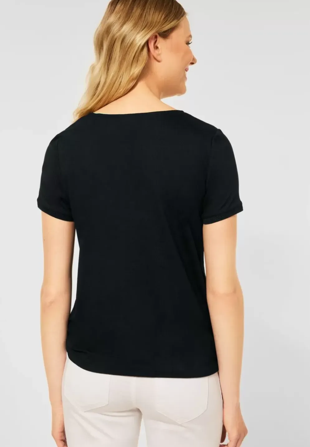 T-Shirt Mit V-Ausschnitt