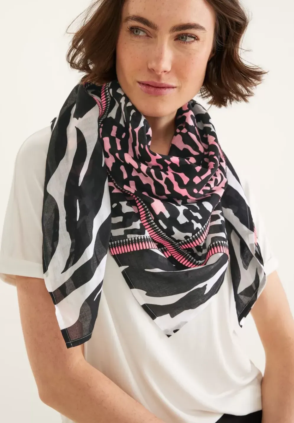 Tuch Mit Zebraprint