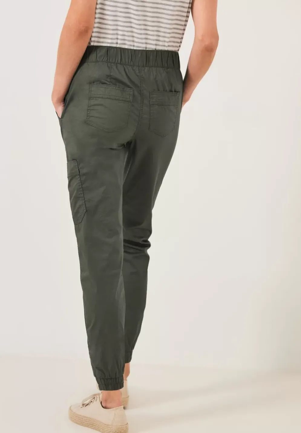 Utility Casual Fit Hose