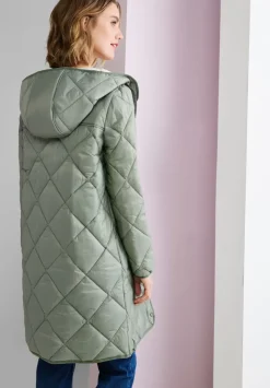 Voluminose Stepp-Longjacke
