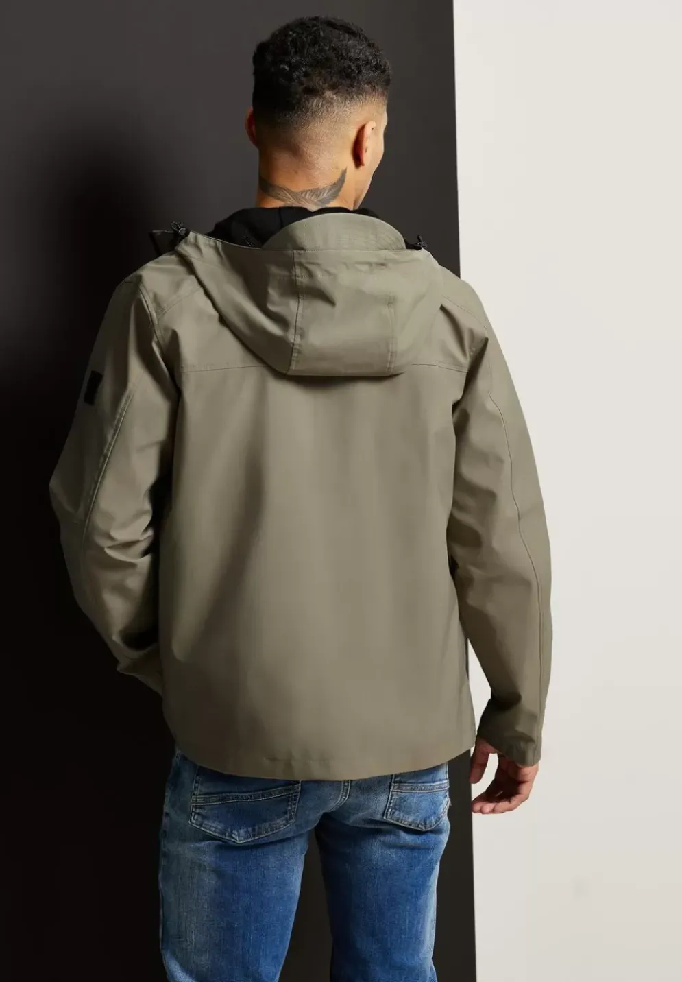 Wasserabweisende Jacke